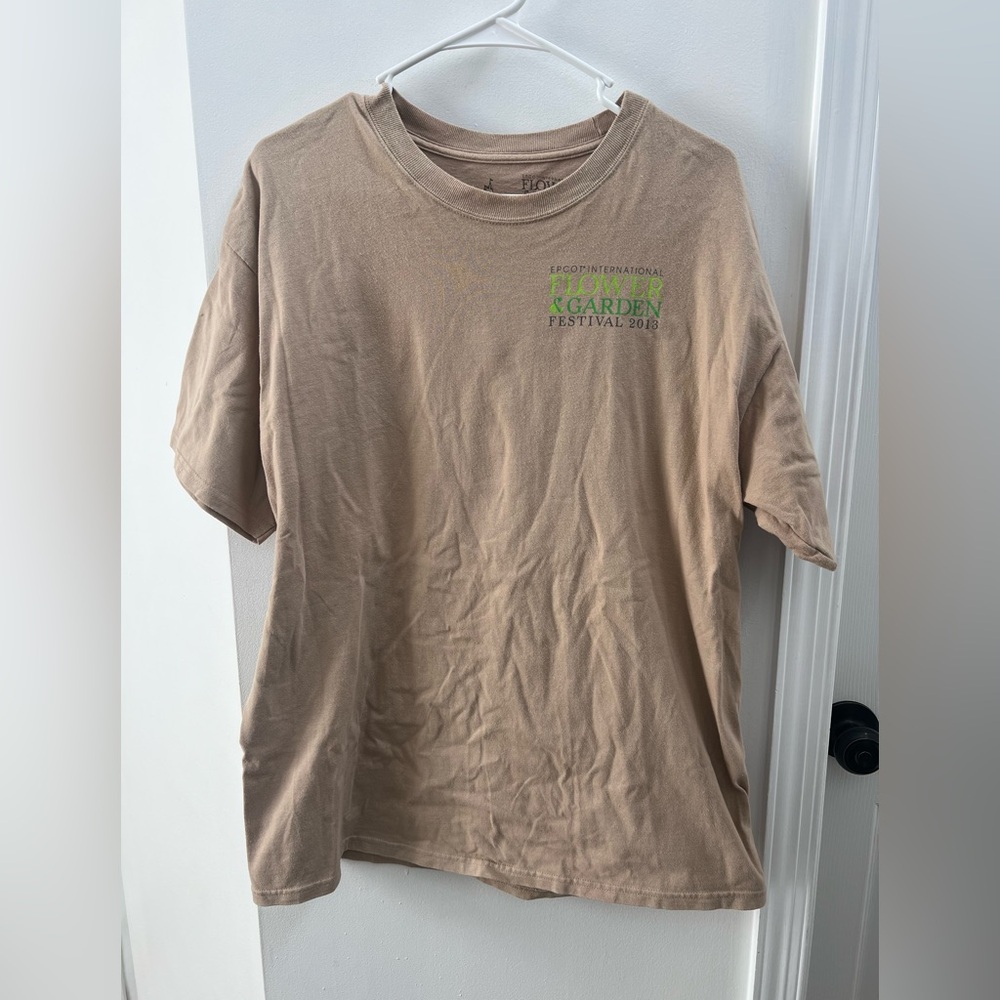 Walt Disney World Epcot Flower&Garden 2013 Tan T-Shirt Adult Size L